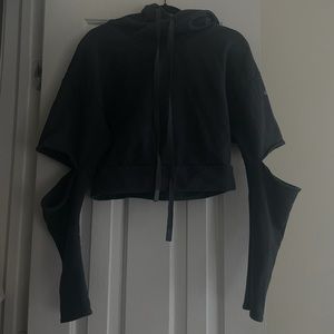 ALO YOGA DARK GREY/BLIE CROPPED HOODIE